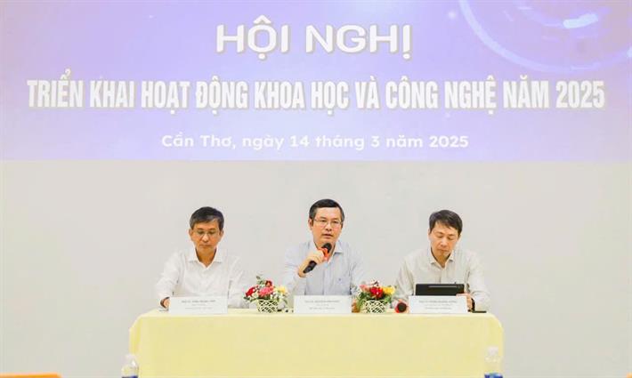Ngành Giáo dục đẩy mạnh hoạt động khoa học và công nghệ năm 2025